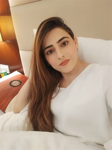 Biñan Escorts Female Escort & Call Girls in Philippines .